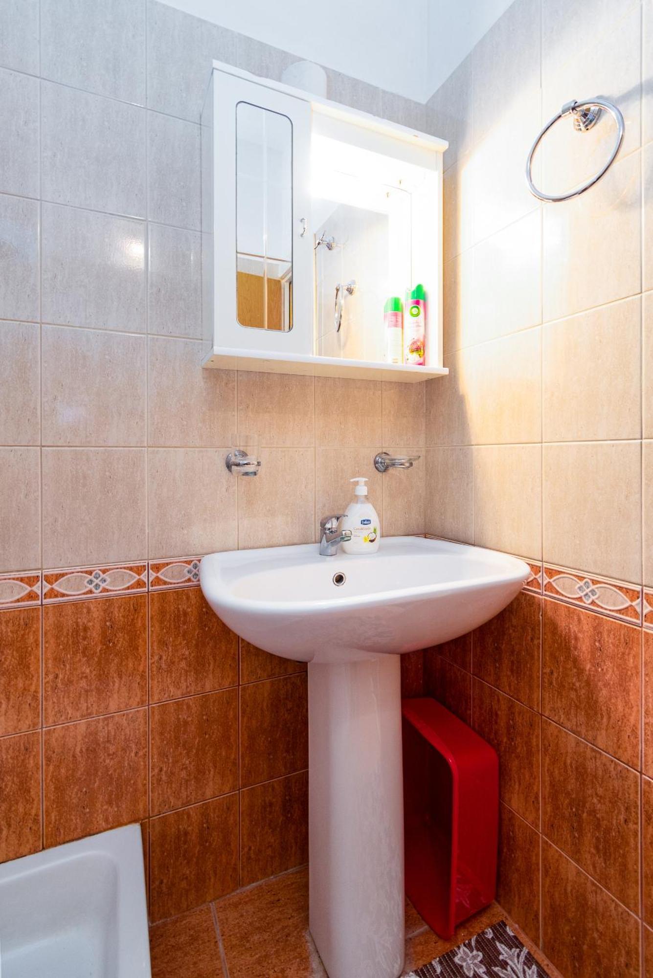 Apartments And Rooms With Parking Space Skrbcici, Krk - 21231 Ruang foto