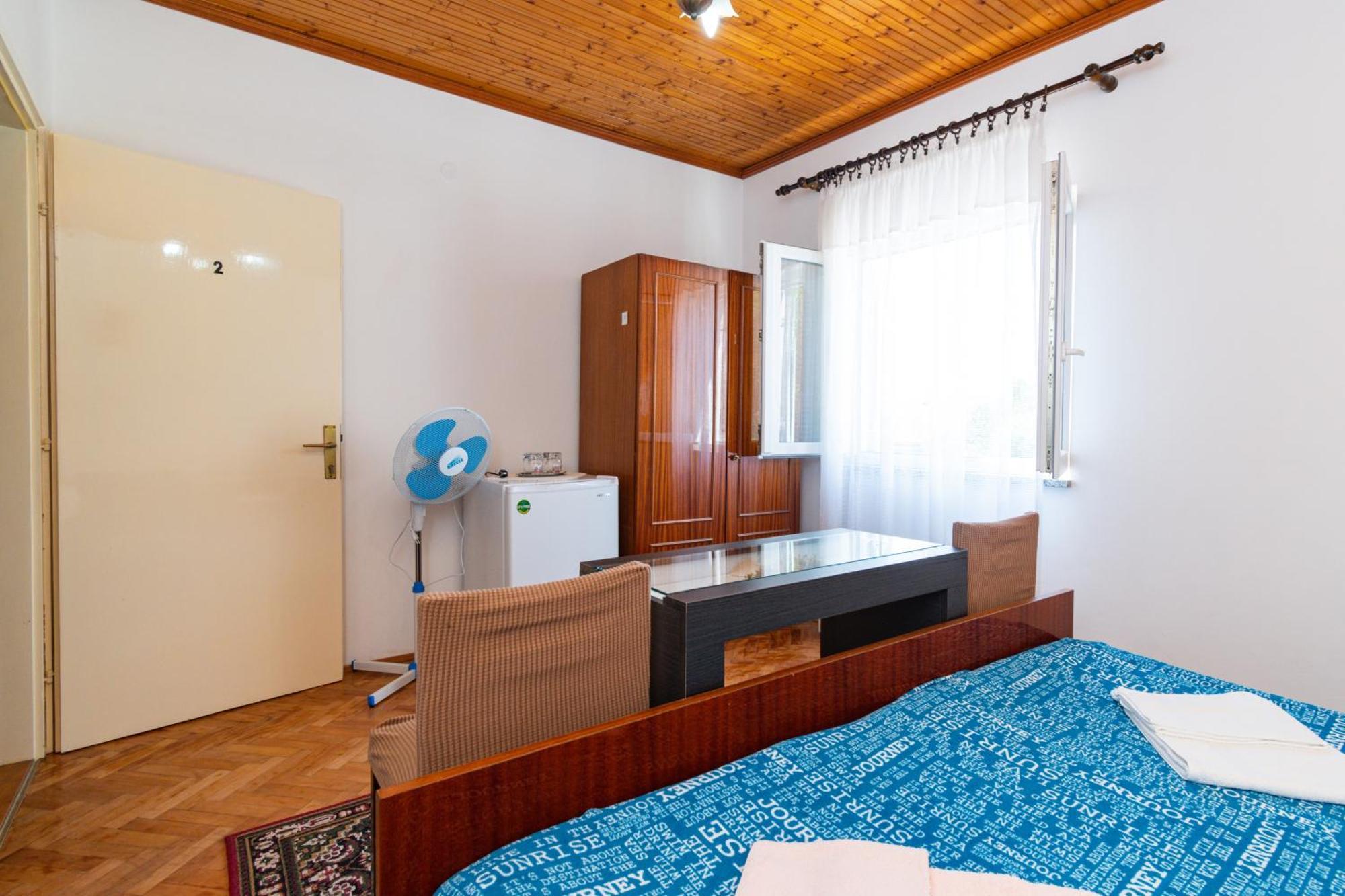 Apartments And Rooms With Parking Space Skrbcici, Krk - 21231 Ruang foto